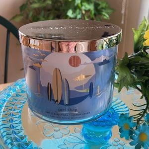Bath and Body Works SURF SHOP 3-wick candle